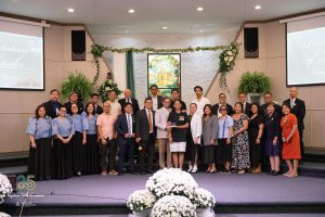 Group photo in the sanctuary